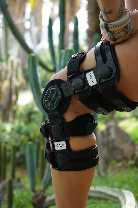 Hinged Knee Brace for Meniscus Problems
